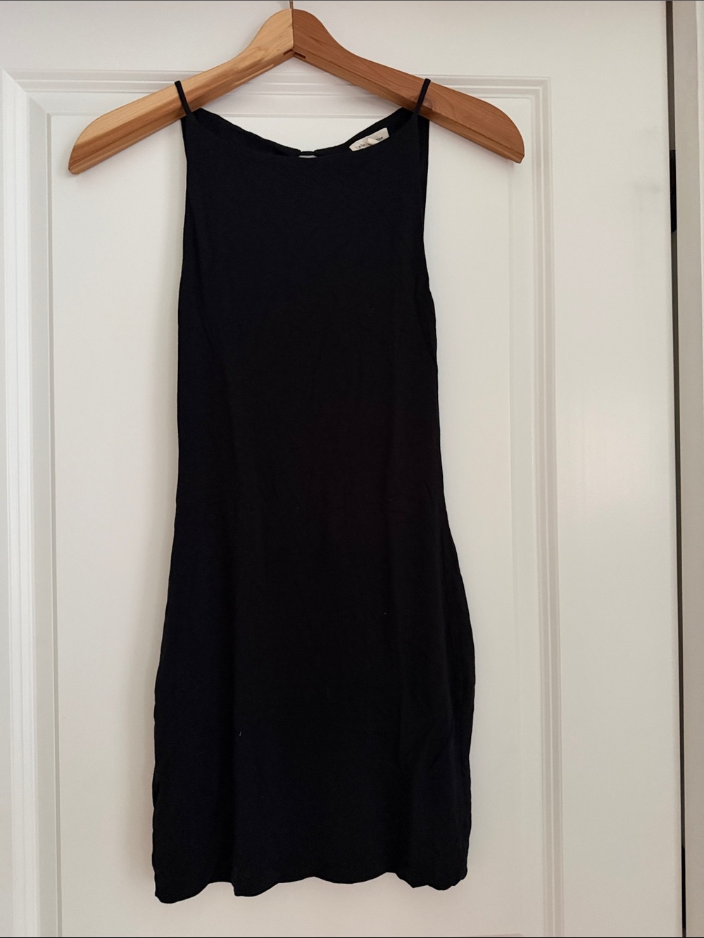 silence + noise Black Sleeveless Shift Dress